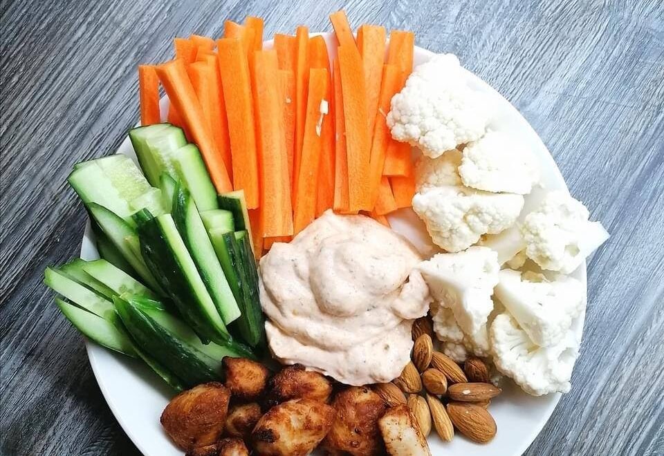 Porkkanainen kasvislisuke x 3 koko perheelle